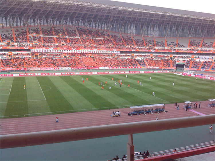 满洲里体育场看台网架加工