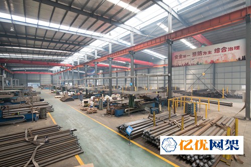 满洲里网架焊接车间